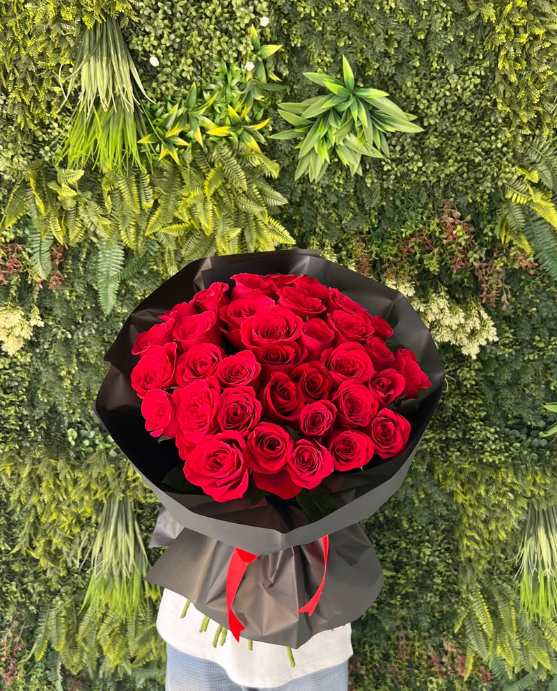 31 Red roses bouquet