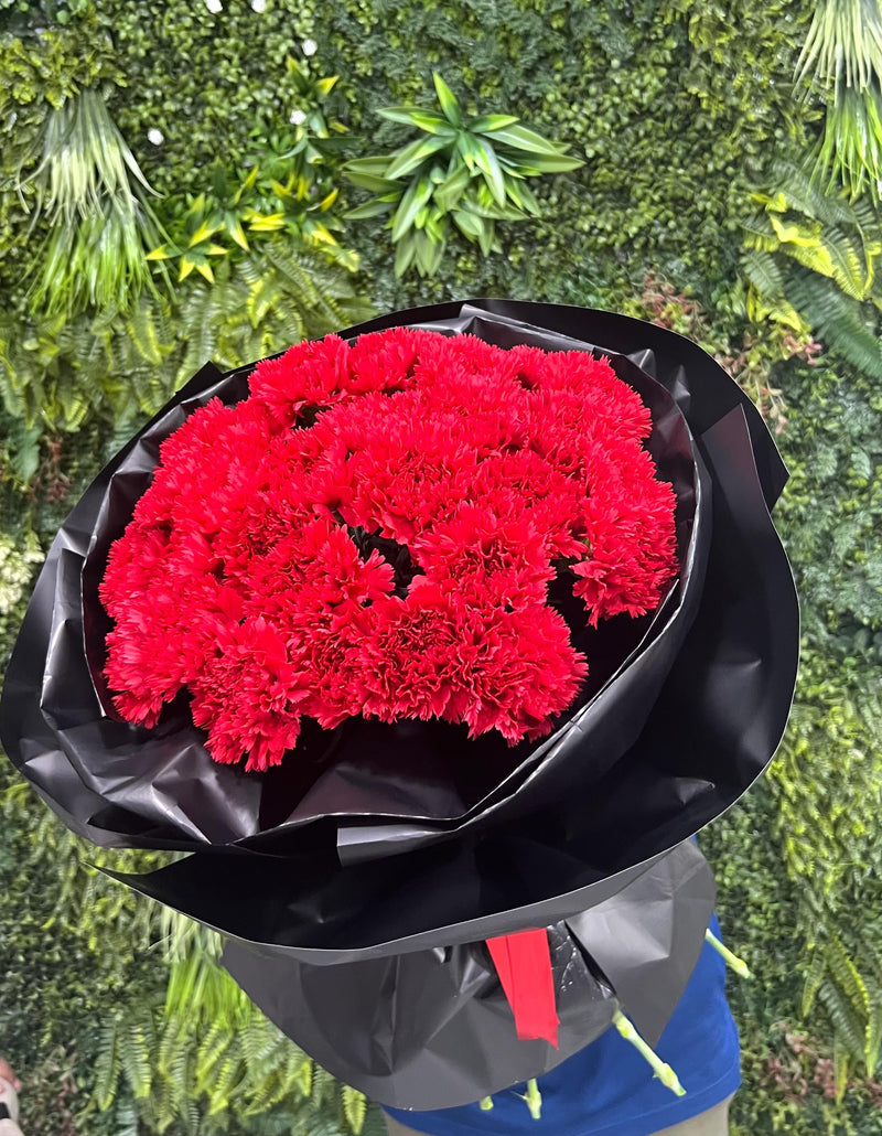 31 red carnation bouquet