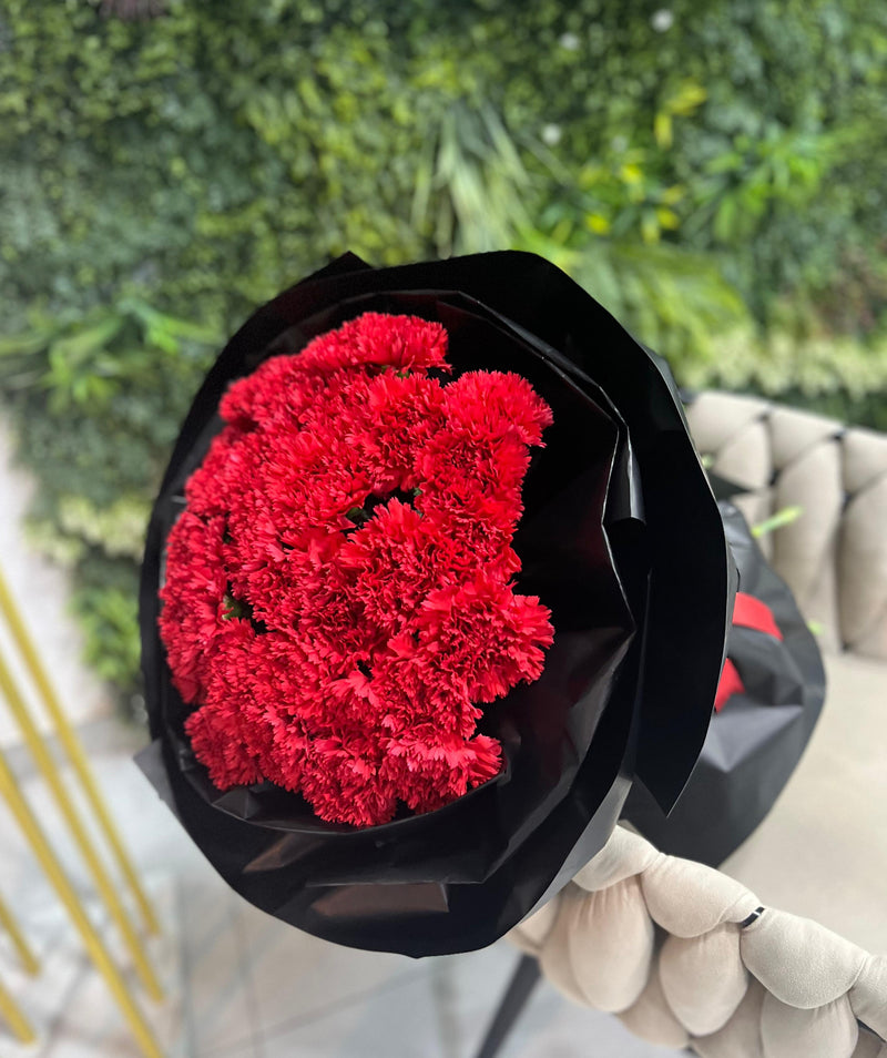 31 red carnation bouquet