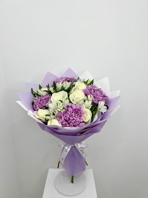 Chic White & Purple Bloom