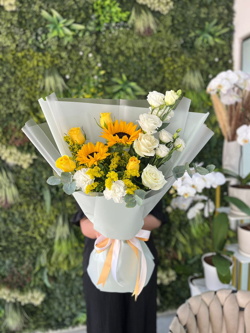 sunflower beauty bouquet